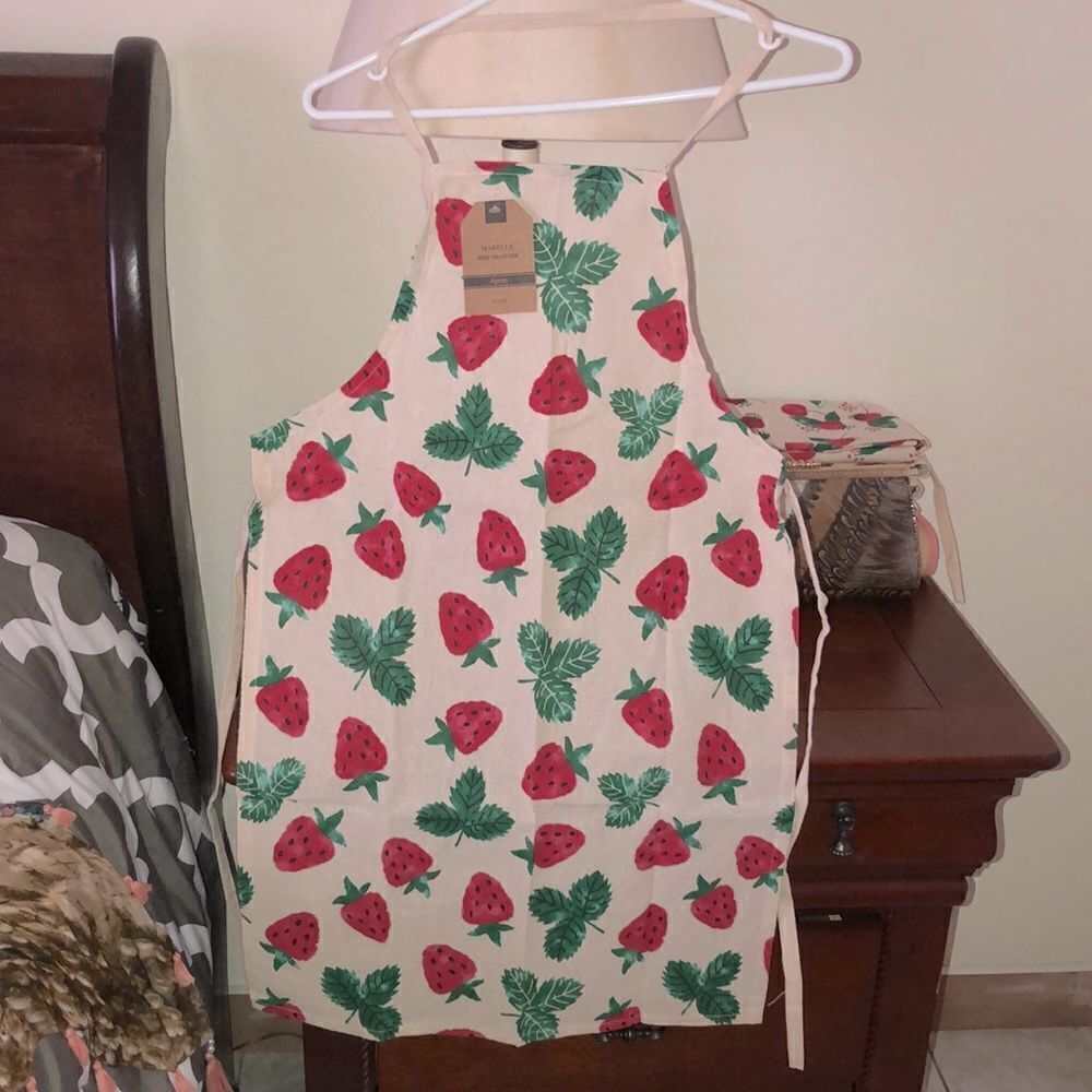 Mabelle Home Collection Strawberry Print Cotton Apron